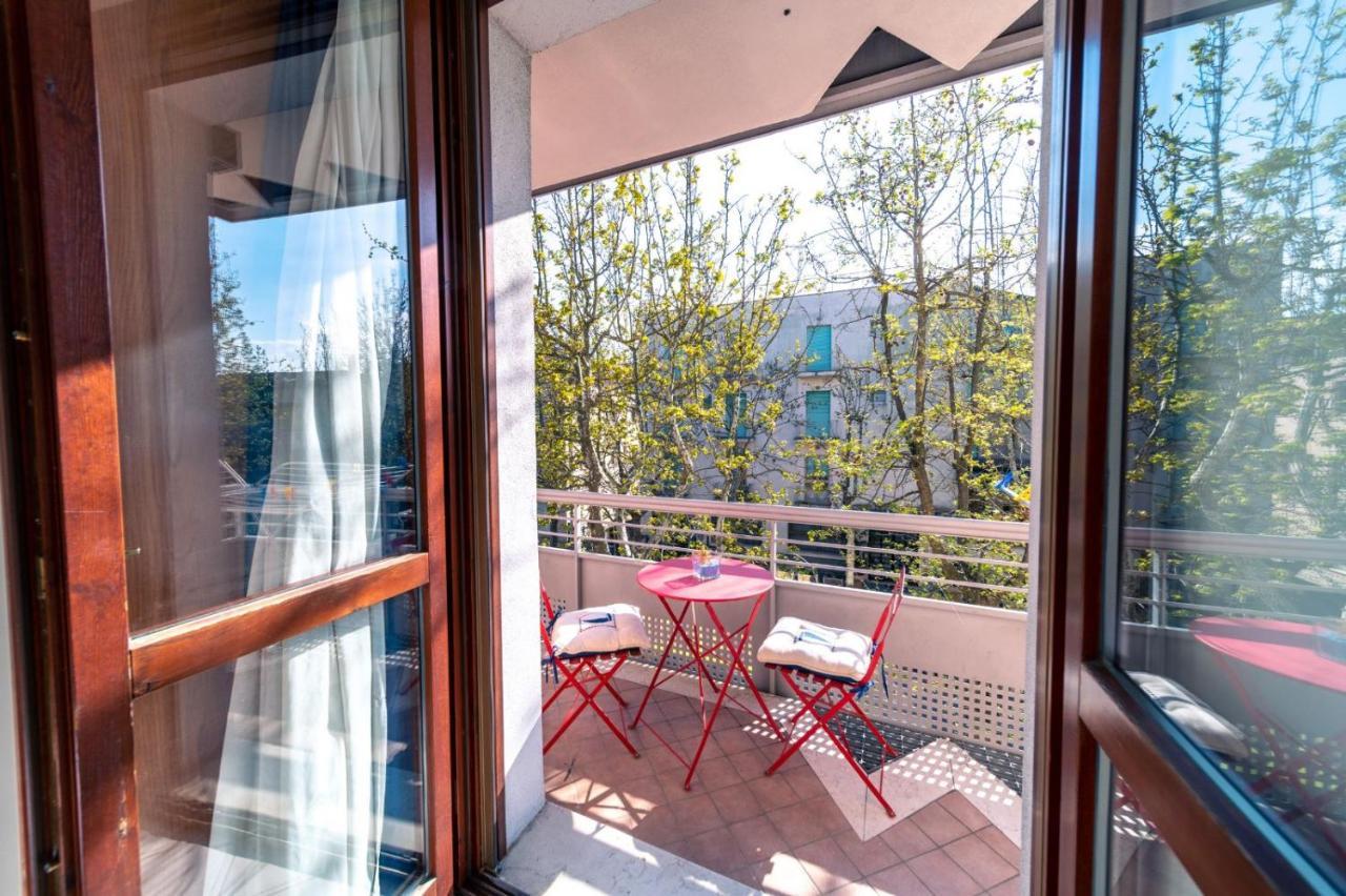 Residence Alessandra Чезенатико Экстерьер фото