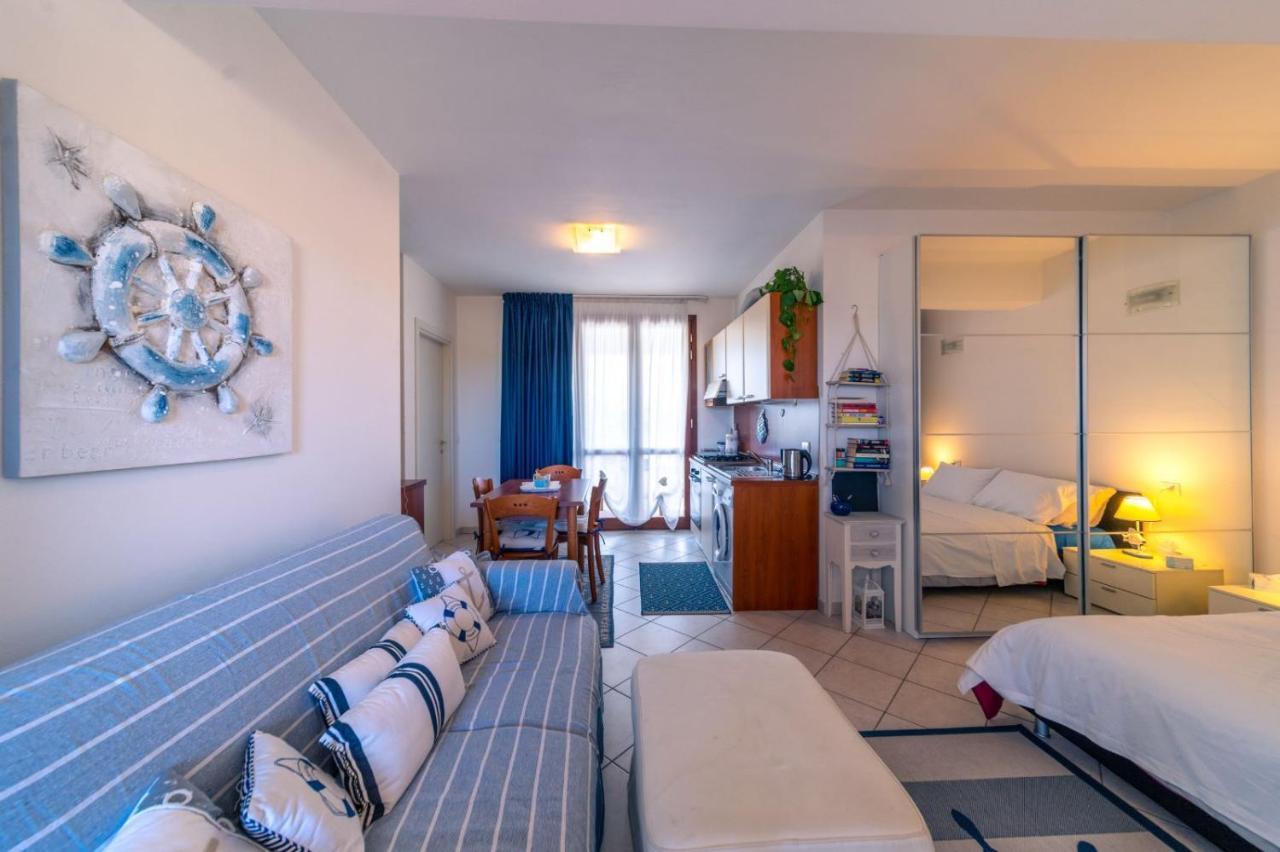 Residence Alessandra Чезенатико Экстерьер фото