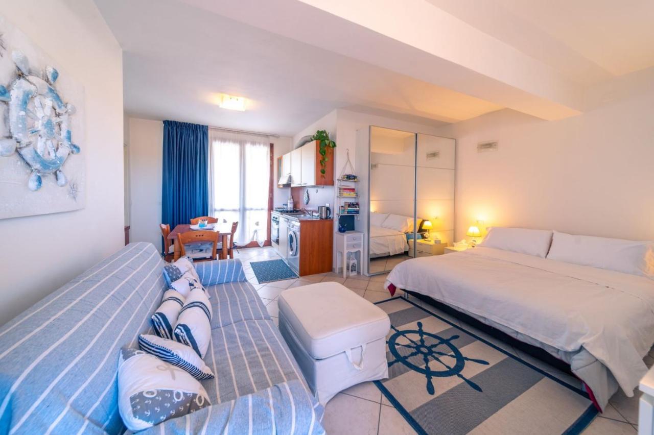 Residence Alessandra Чезенатико Экстерьер фото